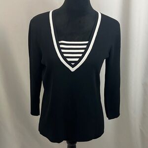 Cable & Gauge Black Sweater with black and white Stripe women’s size xtra large